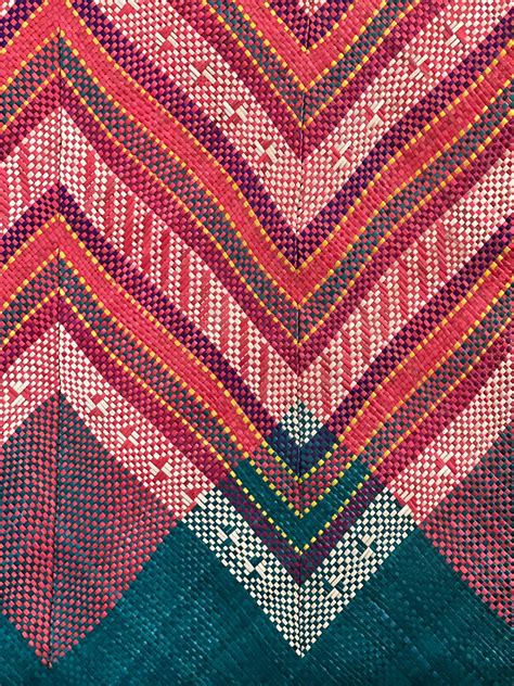 The Sea Woven: The Badjao Pandan Mat – Narra Studio.